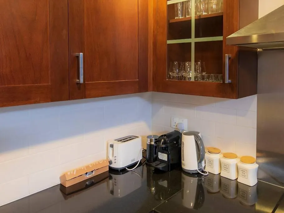 Daire First Class 2Br With Full Burj Khalifa And Fountain View Dubai