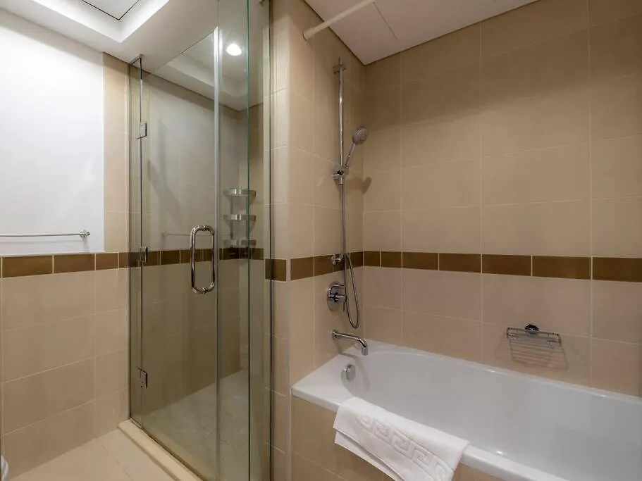 First Class 2Br With Full Burj Khalifa And Fountain View Dubai Daire