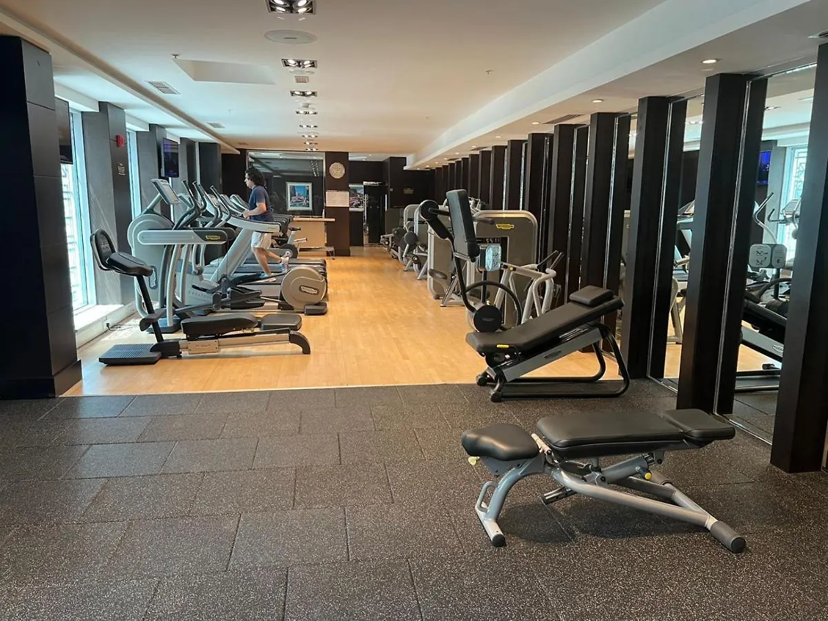 Daire First Class 2Br With Full Burj Khalifa And Fountain View Dubai