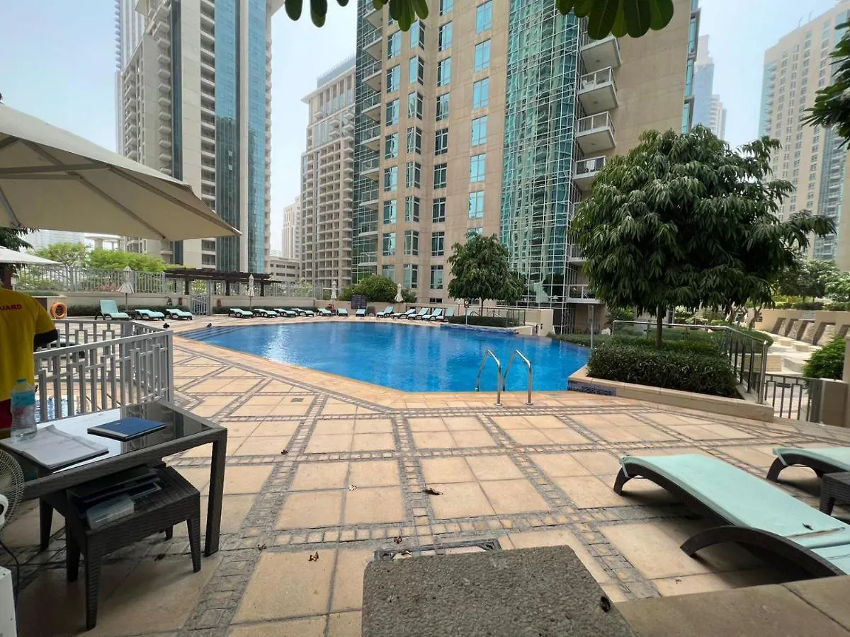 Daire First Class 2Br With Full Burj Khalifa And Fountain View Dubai