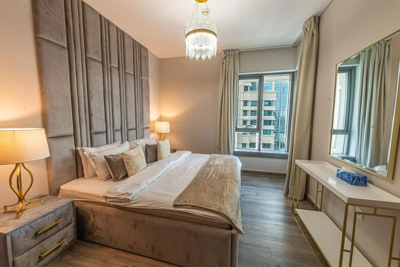 First Class 2Br With Full Burj Khalifa And Fountain View Dubai Daire