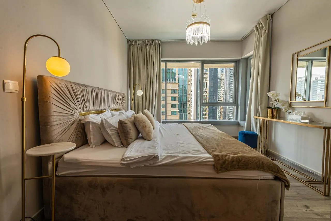 Daire First Class 2Br With Full Burj Khalifa And Fountain View Dubai Birleşik Arap Emirlikleri