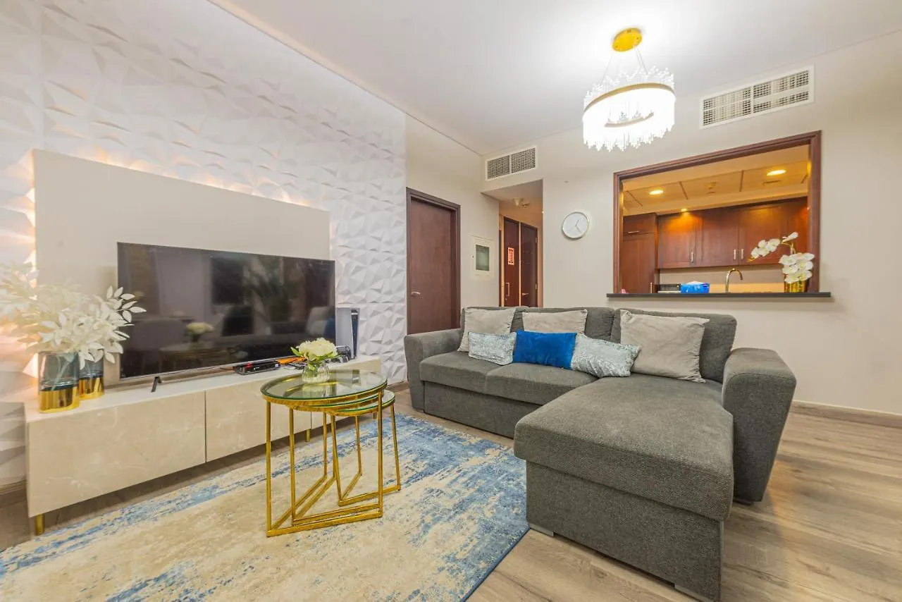 First Class 2Br With Full Burj Khalifa And Fountain View Dubai Daire