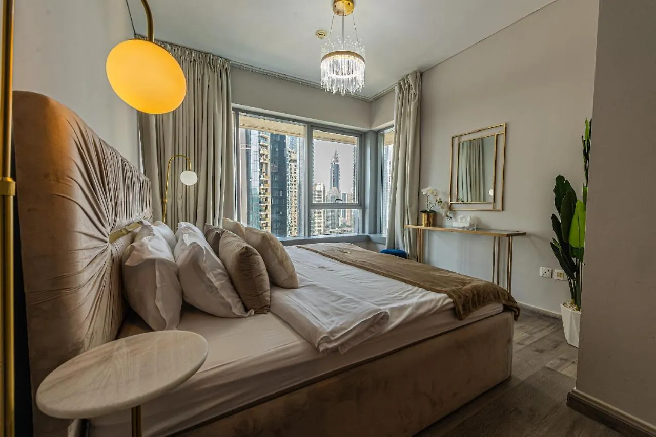 First Class 2Br With Full Burj Khalifa And Fountain View Dubai Daire